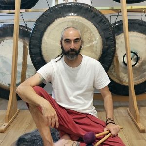 Pau Beltrán, gongplayer