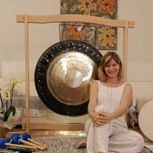Rosi Martínez, gongplayer